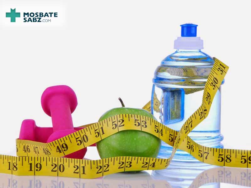 اهمیت نوشیدن آب در روند لاغری و کاهش وزن چیست؟