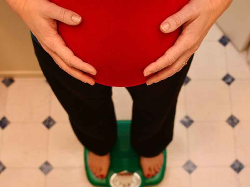 عوارض اضافه وزن در بارداری چیست؟