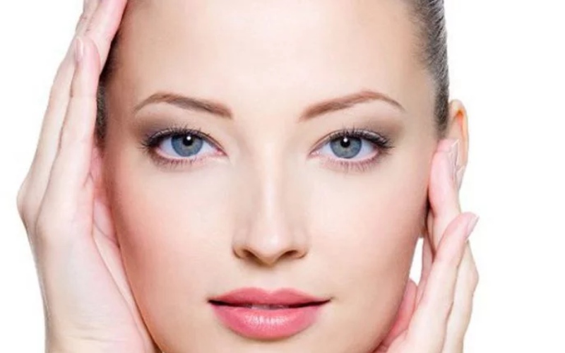 آیا به دنبال بهترین جراح کشیدن پوست صورت هستید