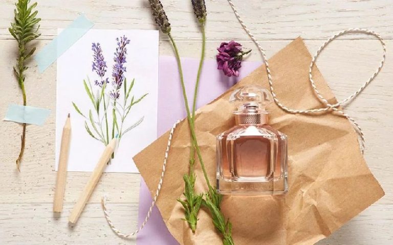 عطرهای مناسب فصل پاییز