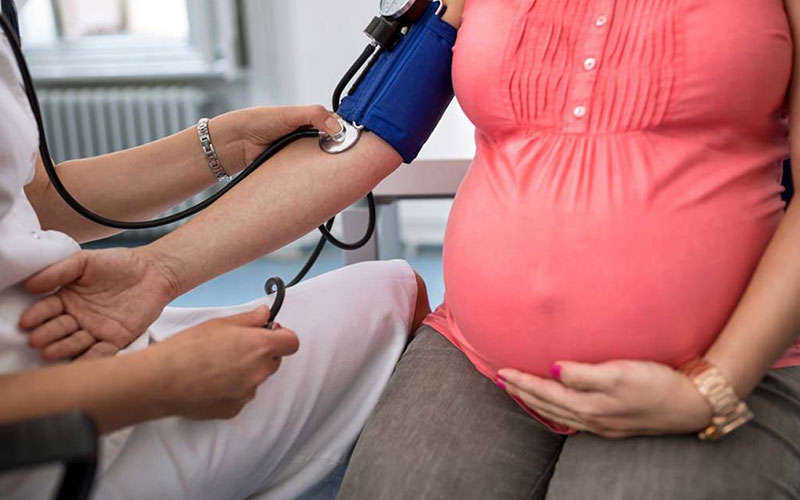 فشار خون در زنان باردار