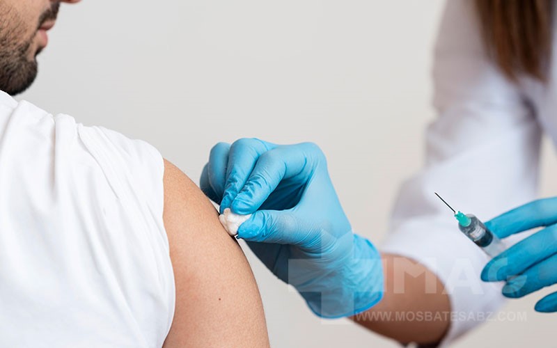 با تزریق واکسن گارداسیل می‌توان از زگیل تناسلی پیشگیری کرد.