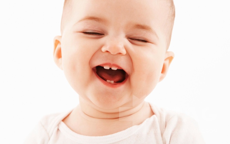 درمان‌های نامناسب دندان درآوردن نوزاد