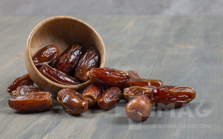 خرما و رفلاکس معده