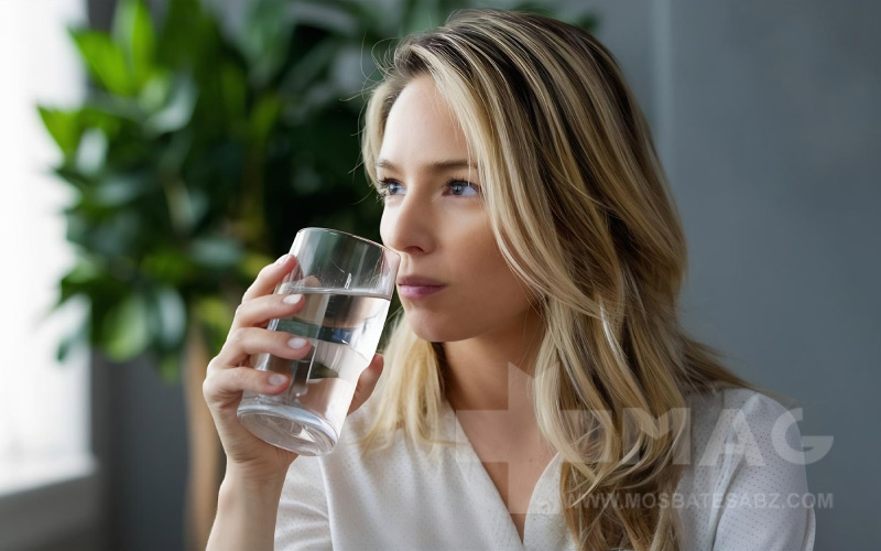 درمان سردرد با نوشیدن آب