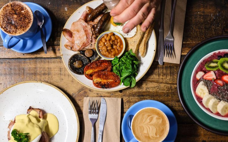 صبحانه چی نباید بخوریم