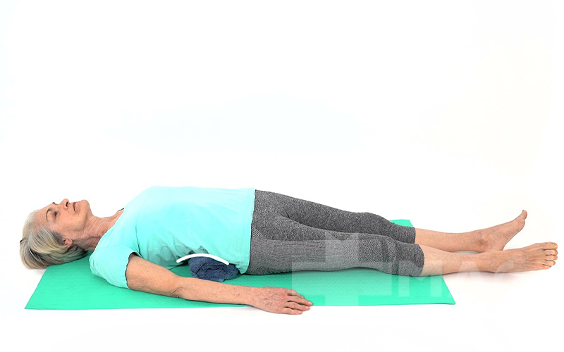 تیلت لگن با حوله