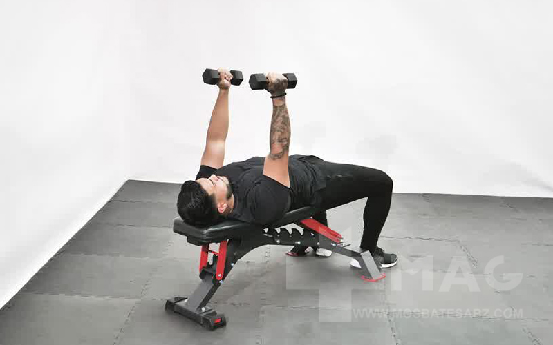 پشت بازو دمبل خوابیده