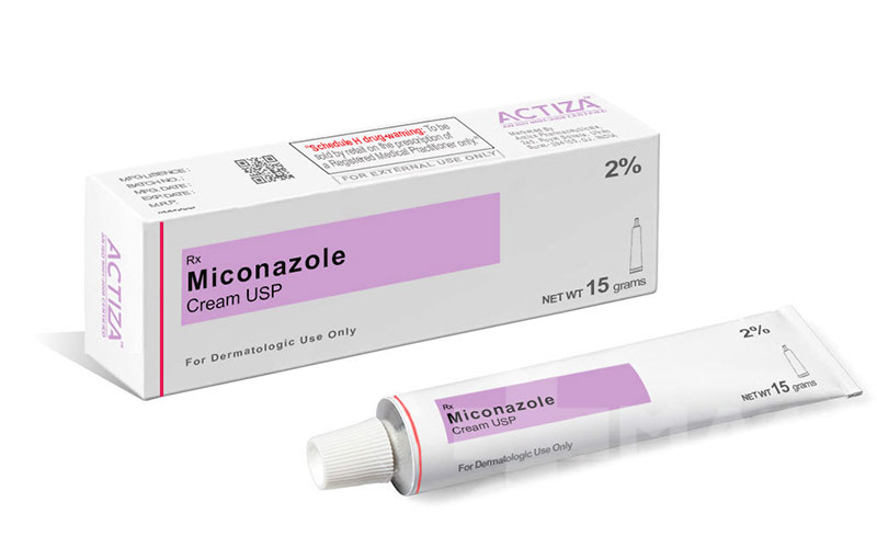 پماد میکونازول برای درمان خارش واژن در زنان نیز استفاده می‌شود.