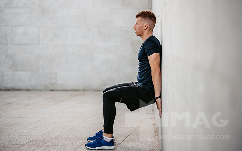 ورزش در محل کار حرکت دیوارنشینی