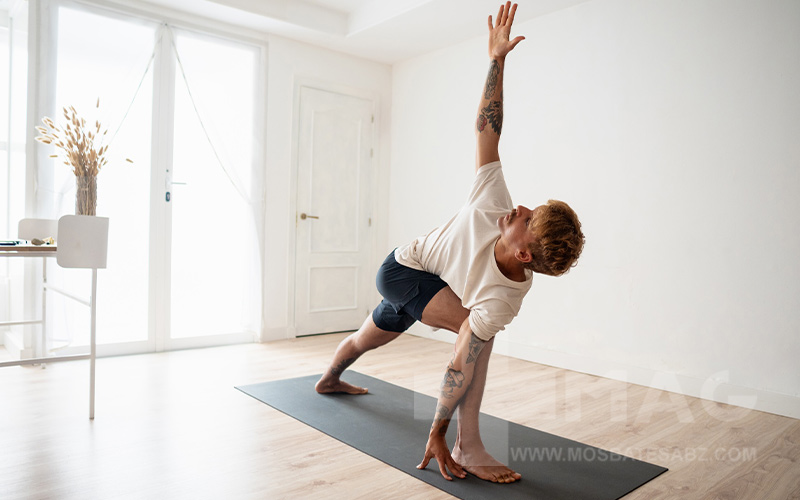 آموزش یوگا در خانه