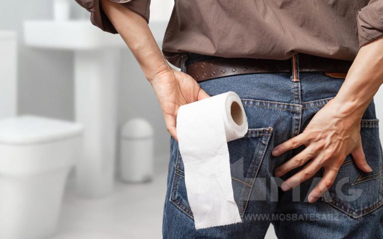 علت چسبناک بودن مدفوع