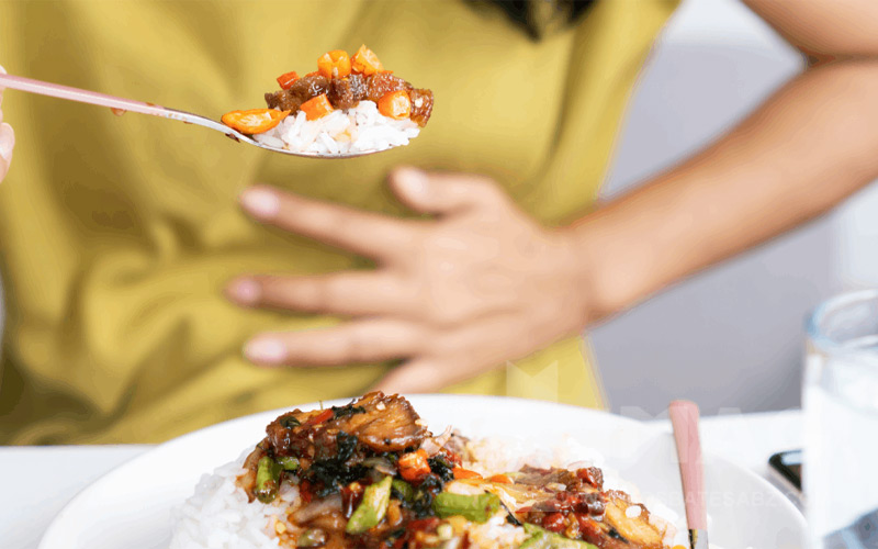 غذاهای مفید برای معده درد