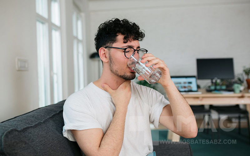 مصرف کپسول موکوفنزین باید با نسخه و تحت نظر پزشک باشد.