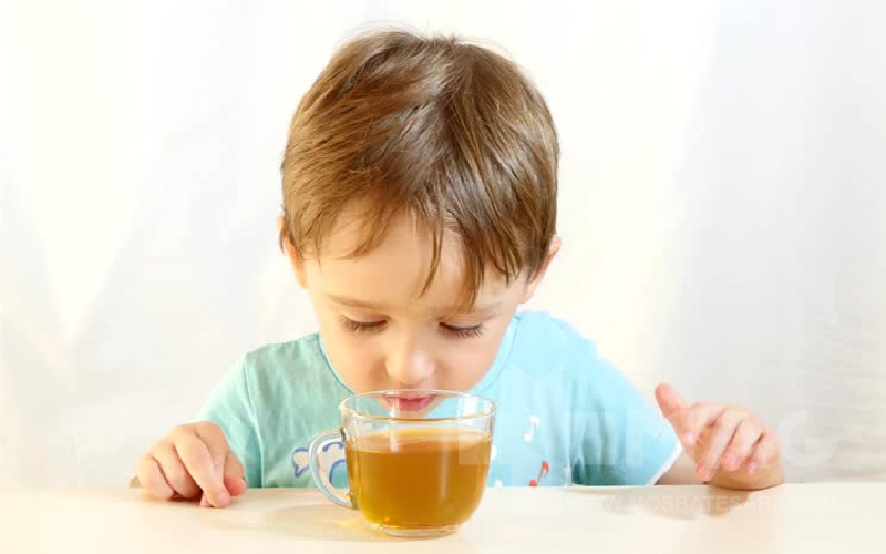 انواع دمنوشهای گیاهی برای سرفه کودکان