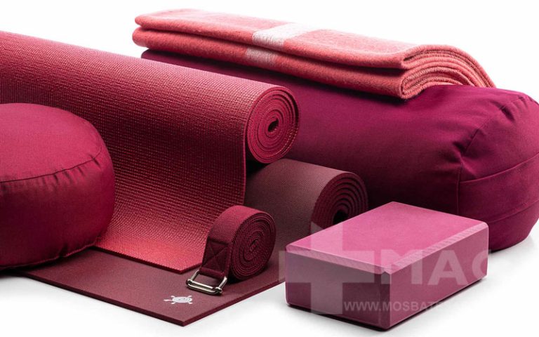 معرفی تمامی وسایل یوگا